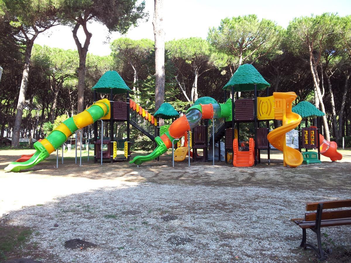 Isola Verde Camping Village 内图诺 外观 照片